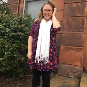 Meet your Posher, Moira